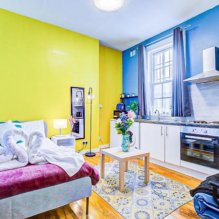 Studio With A Large Toilet And A Separate Room Budget Price Central Londres Exterior foto